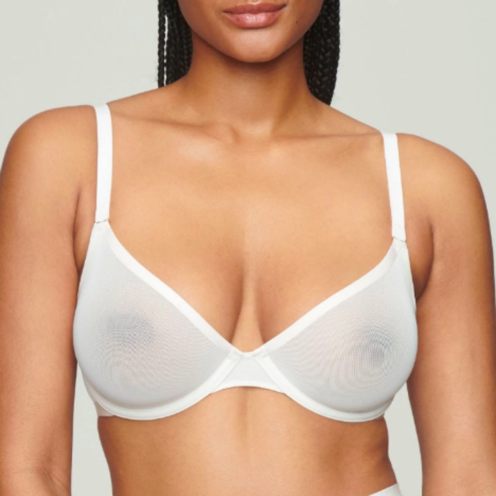CUUP Plunge Bra in Salt